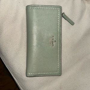 Like new Kate spade wallet